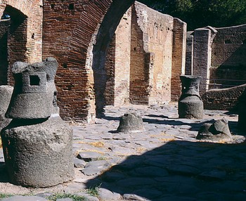Ostia antica mulino del Silvano