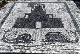 Piazzale delle Corporazioni mosaico del faro Mosaico del faro Piazzale delle Corporazioni